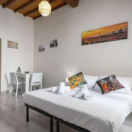 Unyca - Santa Croce Cozy Apartment-2